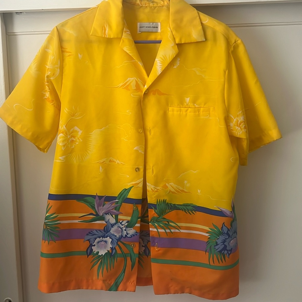 Sunshiny Hawaiian Shirt
